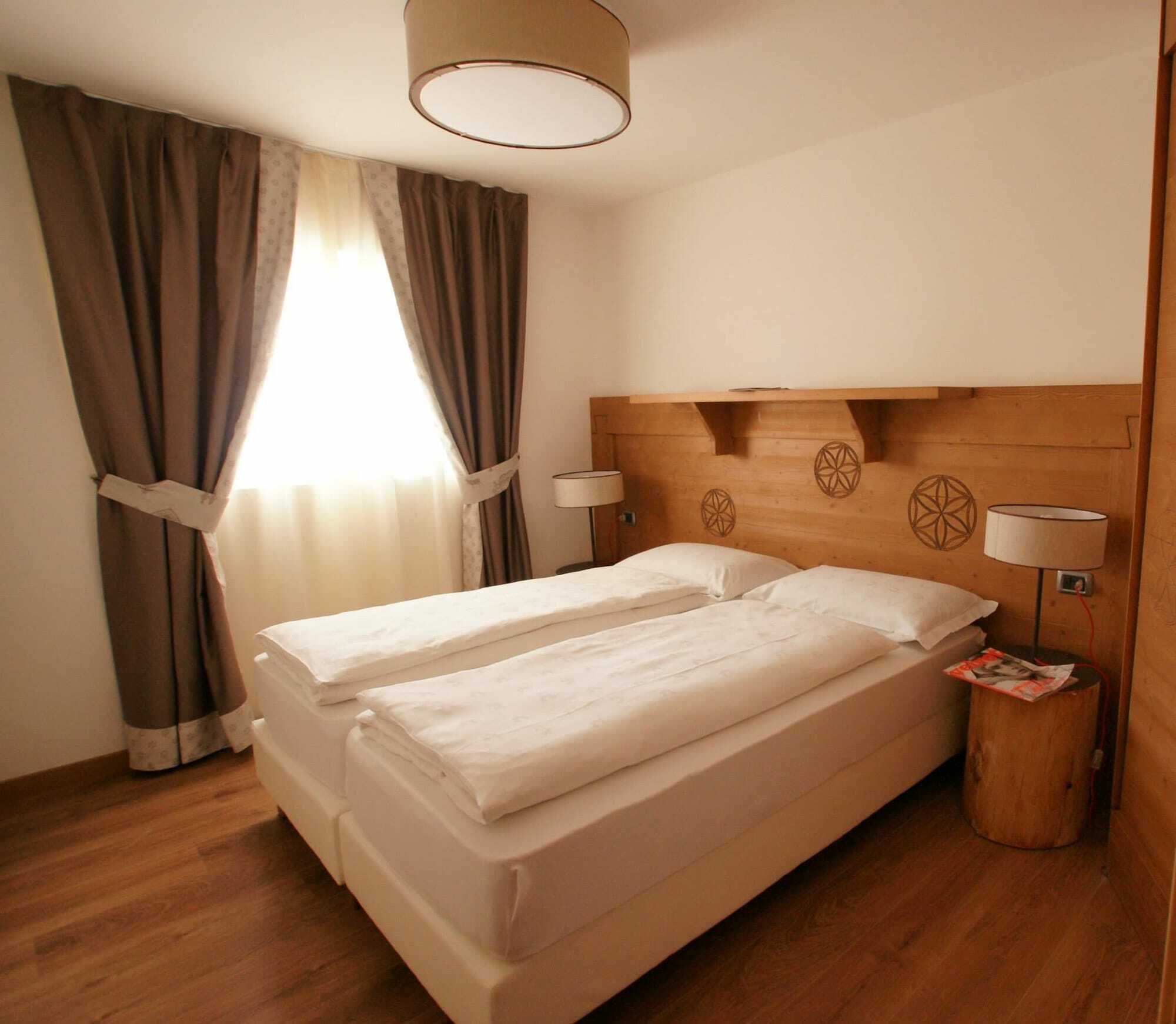 Adler Aparthotel Moena Dış mekan fotoğraf