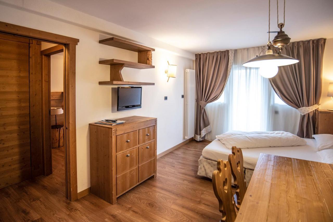 Adler Aparthotel Moena Dış mekan fotoğraf